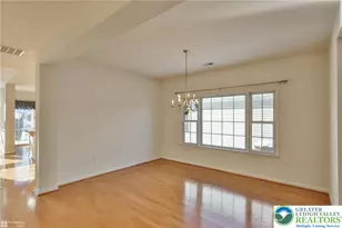 13 Devonshire Dr, Easton, PA 18045 - Photo 14