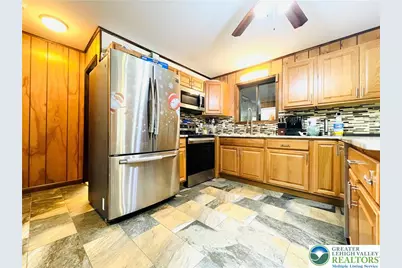 72 Creek View Drive E, Clifton Twp, PA 18424 - Photo 10