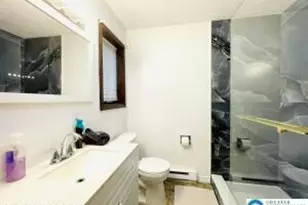 72 Creekview Dr E, Clifton Twp, PA 18424 - Photo 10