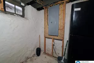 305 W 8th St, Bethlehem, PA 18015 - Photo 28