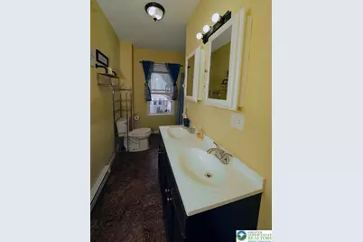 305 W 8th Street, Bethlehem, PA 18015 - Photo 18