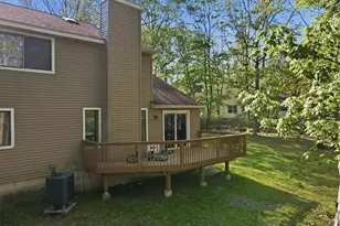 3301 Windermere Dr, Lehman Twp, PA 18324 - Photo 2