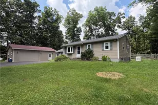 6751 Passer Rd, Upper Saucon Township, PA 18036 - Photo 4