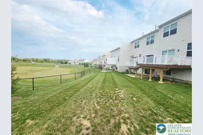 578 Gray Feather Way, Upper Macungie Township, PA 18104 - Photo 8