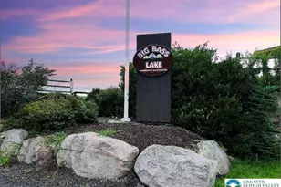 476 W Creek View Dr, Lackawanna, PA 18424 - Photo 6