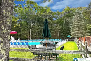 476 W Creek View Dr, Lackawanna, PA 18424 - Photo 8