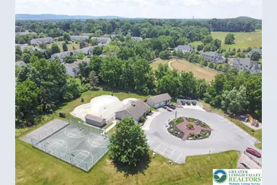 112 Freedom Court, Bethlehem Township, PA 18020 - Photo 12