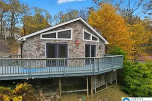 2318 Sunbird Ct, Henryville, PA 18332 - Photo 2