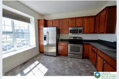 7550 Pioneer Drive, Lower Macungie, PA 18062 - Photo 18