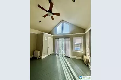 45 W Greenwich Street, Bethlehem, PA 18018 - Photo 2