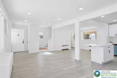 935 Buttonwood Street, Emmaus Boro, PA 18049 - Photo 6