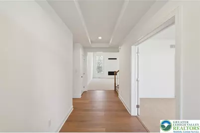 5397 Red Oak Drive, Upper Saucon Township, PA 18036 - Photo 4