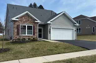 5424 Traditions Dr, Upper Saucon Township, PA 18036 - Photo 2