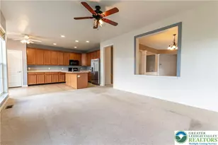 8524 Mayfair Ct, Upper Macungie Township, PA 18031 - Photo 18