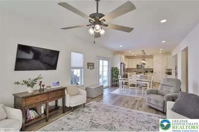 1071 Lisa Lane, Easton, PA 18045 - Photo 30