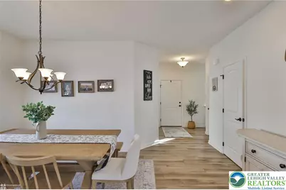 1071 Lisa Lane, Easton, PA 18045 - Photo 14