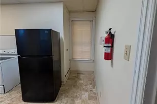 142 N 12th St, Allentown, PA 18102 - Photo 10