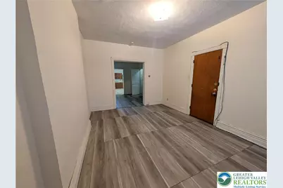 142 N 12th Street #1, Allentown, PA 18102 - Photo 2