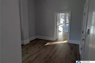 136 S 8th St, Easton, PA 18042 - Photo 4