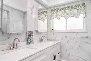 5547 Roosevelt St, Whitehall, PA 18052 - Photo 34