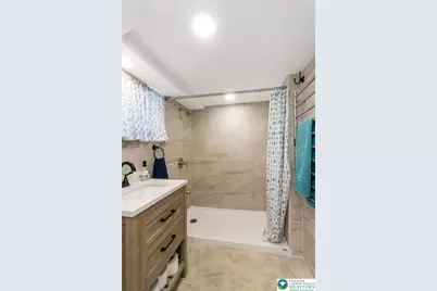 5547 Roosevelt Street, Whitehall Twp, PA 18052 - Photo 44