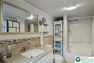 3203 Washington St, Bethlehem Township, PA 18020 - Photo 4