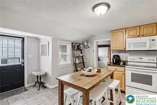 3203 Washington St, Bethlehem Township, PA 18020 - Photo 6