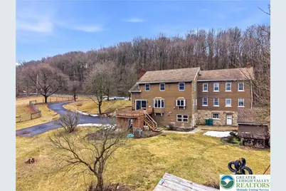 8849 Kistler Valley Road, Lynn Township, PA 19529 - Photo 6