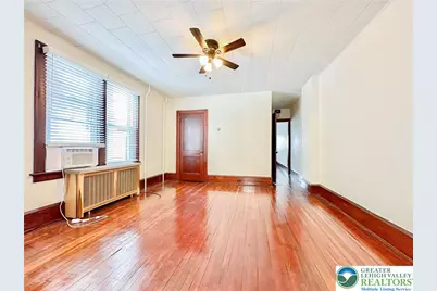 132 N 9th Street, Lehighton, PA 18235 - Photo 2