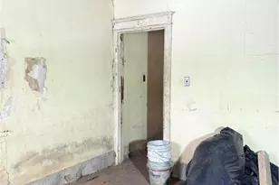 215 E Ridge St, Lansford, PA 18232 - Photo 6