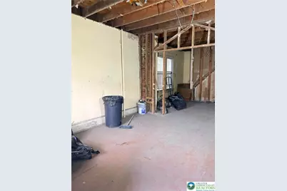 215 E Ridge Street, Lansford, PA 18232 - Photo 2