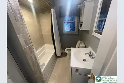 615 Randolph Street E, Allentown, PA 18109 - Photo 6