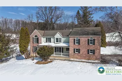 15 Spring Water Court, Easton, PA 18042 - Photo 2