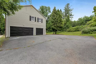15 Spring Water Court, Easton, PA 18042 - Photo 4