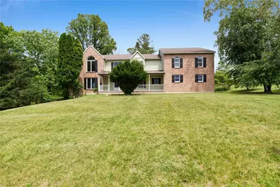 15 Spring Water Court, Easton, PA 18042 - Photo 2