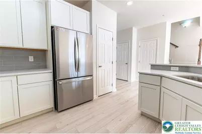 164 Maureen Lane, Allentown, PA 18104 - Photo 8