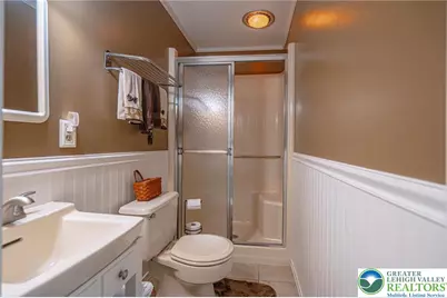 5154 Shawnee Boulevard, Schnecksville, PA 18078 - Photo 38