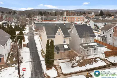 743 Front Street, Hellertown, PA 18102 - Photo 2