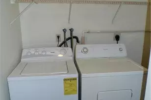 5300 Russell Ct, Whitehall, PA 18052 - Photo 12