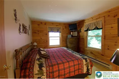 56 Bear Creek Lake Drive, Penn Forrest, PA 18229 - Photo 10