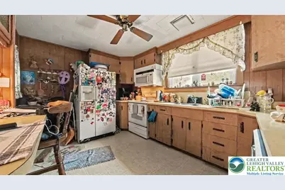 225 W Patterson Street, Lansford, PA 18232 - Photo 22