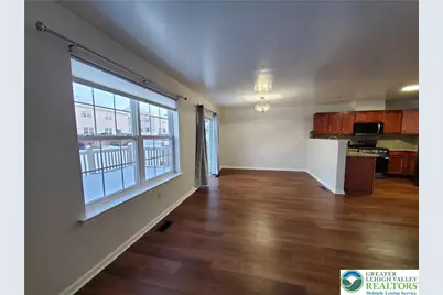 6852 Lincoln Drive, Lower Macungie, PA 18062 - Photo 6