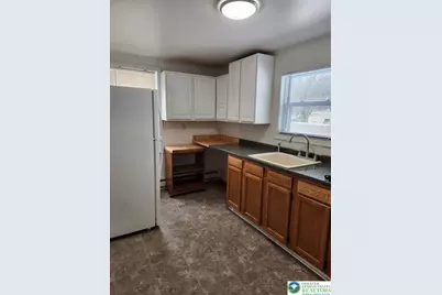 2945 S Pike Avenue, Salisbury Township, PA 18103 - Photo 6