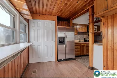 217 Crest Avenue, Bethlehem, PA 18015 - Photo 10