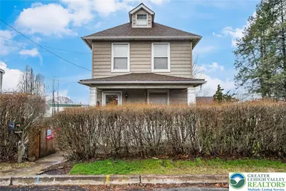 1736 Franklin Street, Hellertown Boro, PA 18055 - Photo 2