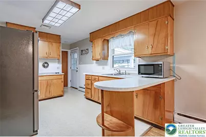 562 Fairview Street, Emmaus, PA 18049 - Photo 16