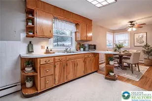 562 Fairview St, Emmaus, PA 18049 - Photo 12