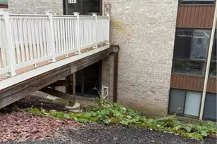 1141 Lafayette St, Easton, PA 18042 - Photo 2