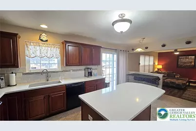 4513 Troxell Drive, Whitehall, PA 18052 - Photo 18