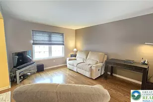 4513 Troxell Dr, Whitehall, PA 18052 - Photo 8